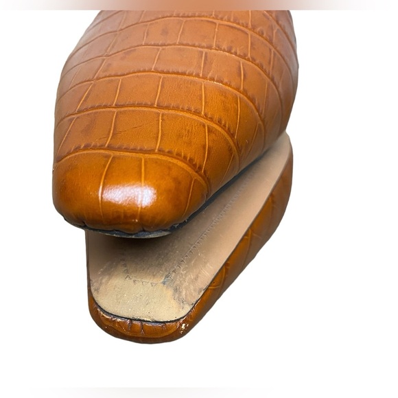 Banana Republic Leather Slides/ mules - Picture 3 of 6